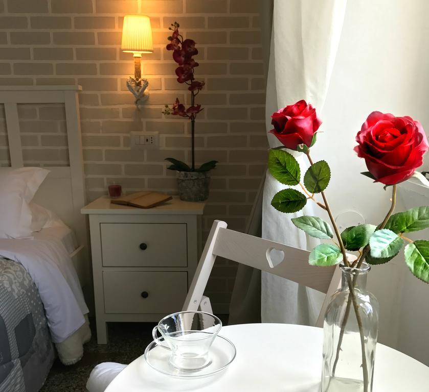 Moonlight Inn Guesthouse Rom Exteriör bild