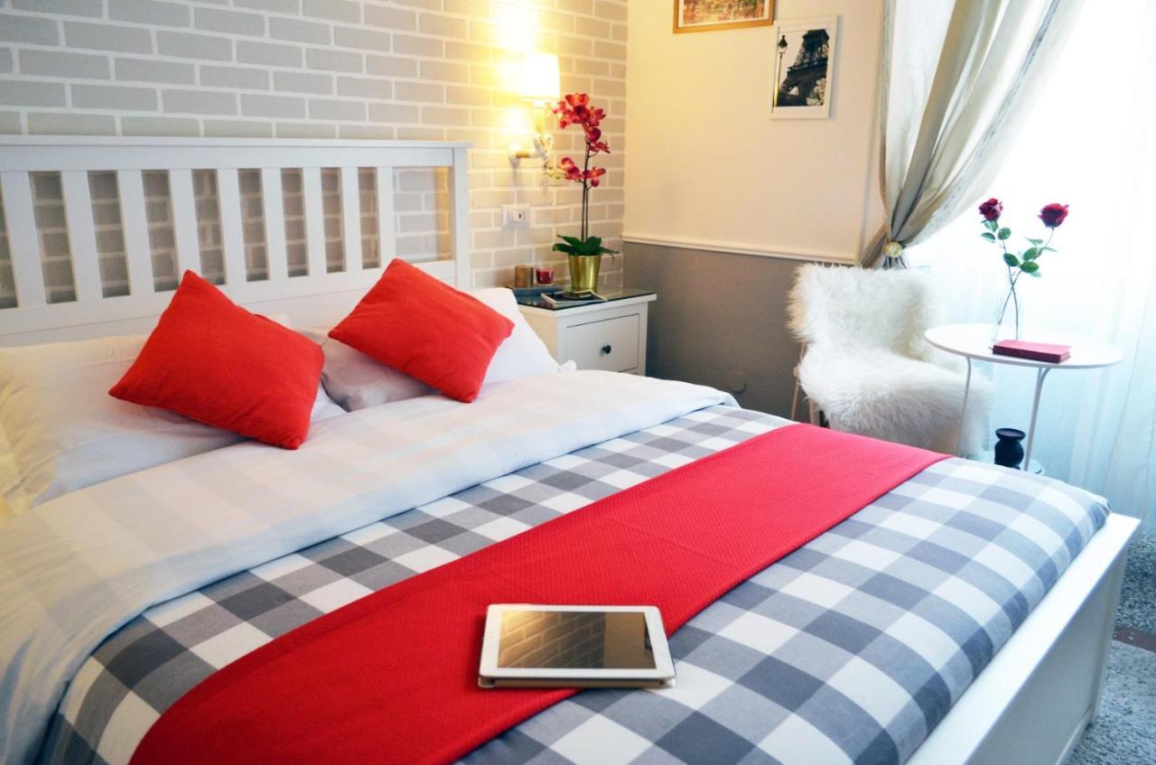 Moonlight Inn Guesthouse Rom Exteriör bild